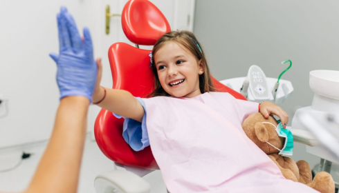 Children’s First Dental Visit: Ideal Age and How Parents Should Prepare